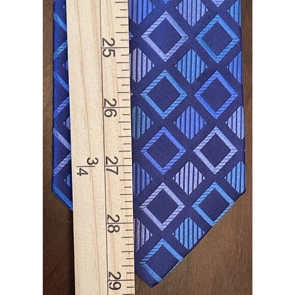 Bcbg Attitude Blue Hand Made 100% Imported Silk Men’s Neck Tie Made In China - Picture 5 of 9